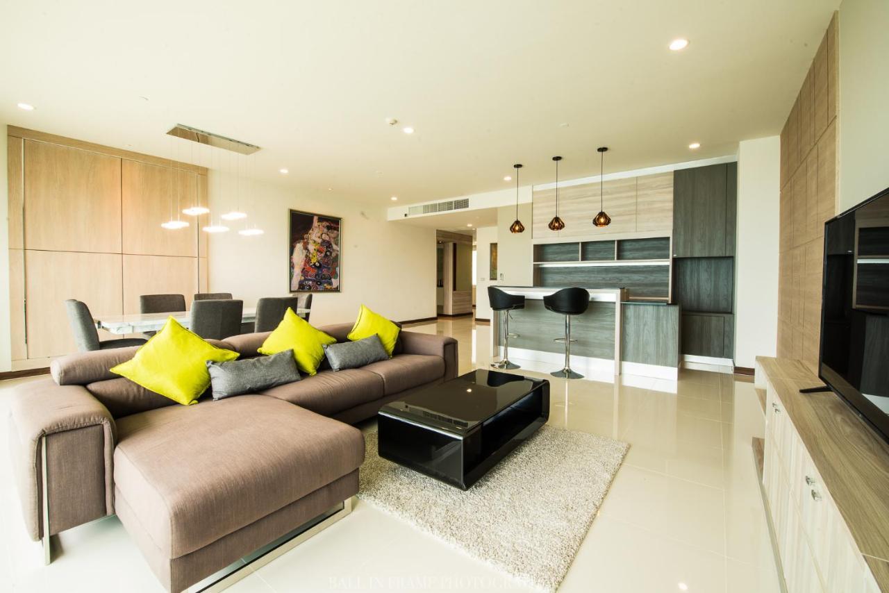 Movenpick Residences Pattaya With Ocean View Na Chom Thian Exterior foto