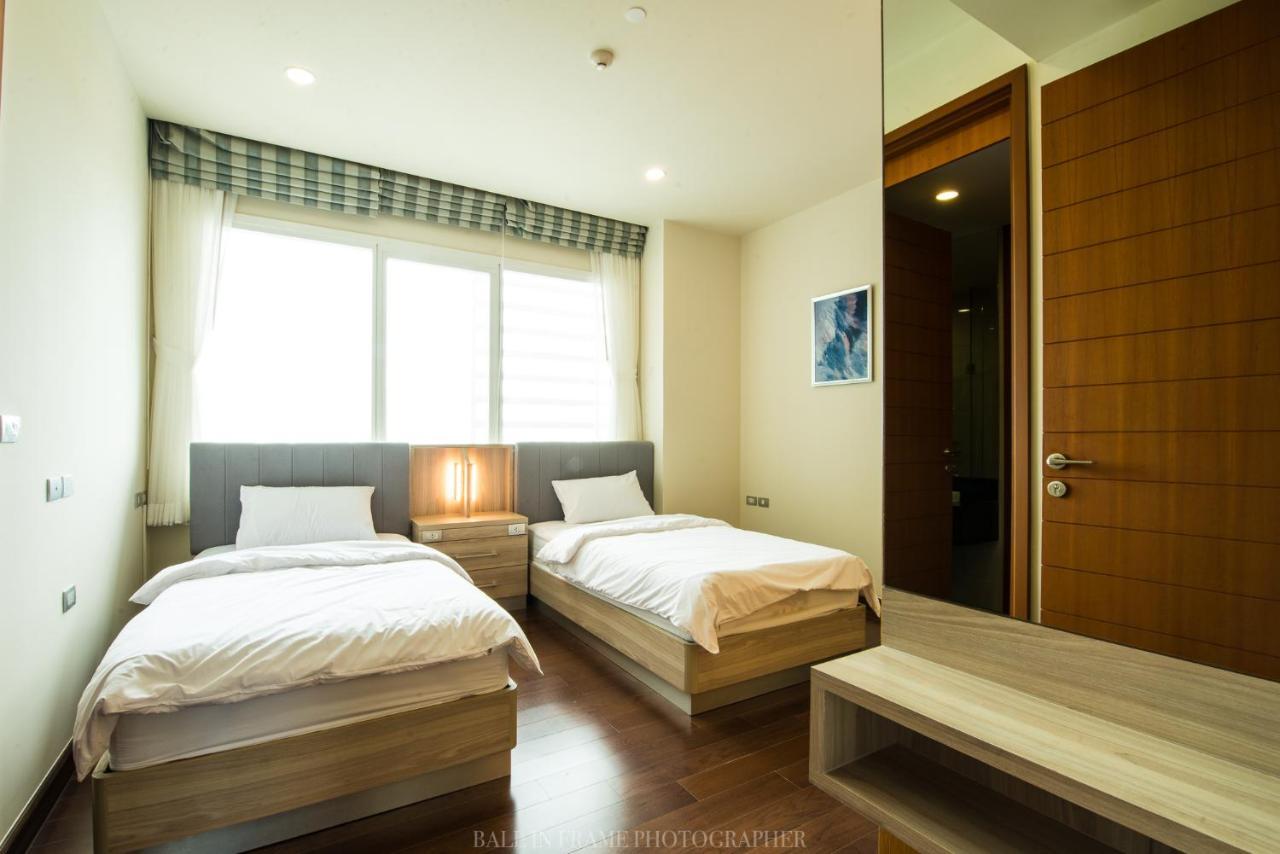 Movenpick Residences Pattaya With Ocean View Na Chom Thian Exterior foto