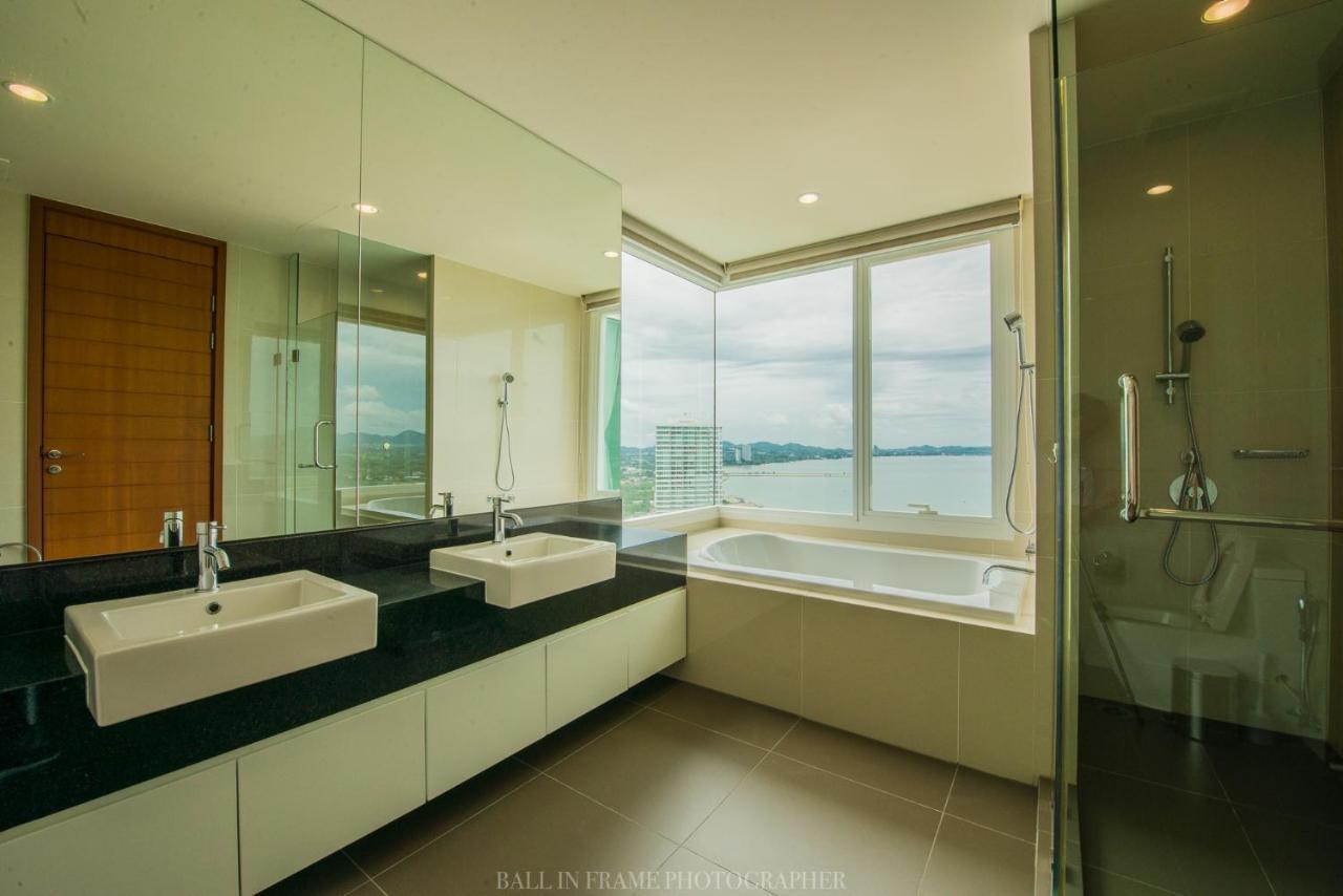 Movenpick Residences Pattaya With Ocean View Na Chom Thian Exterior foto