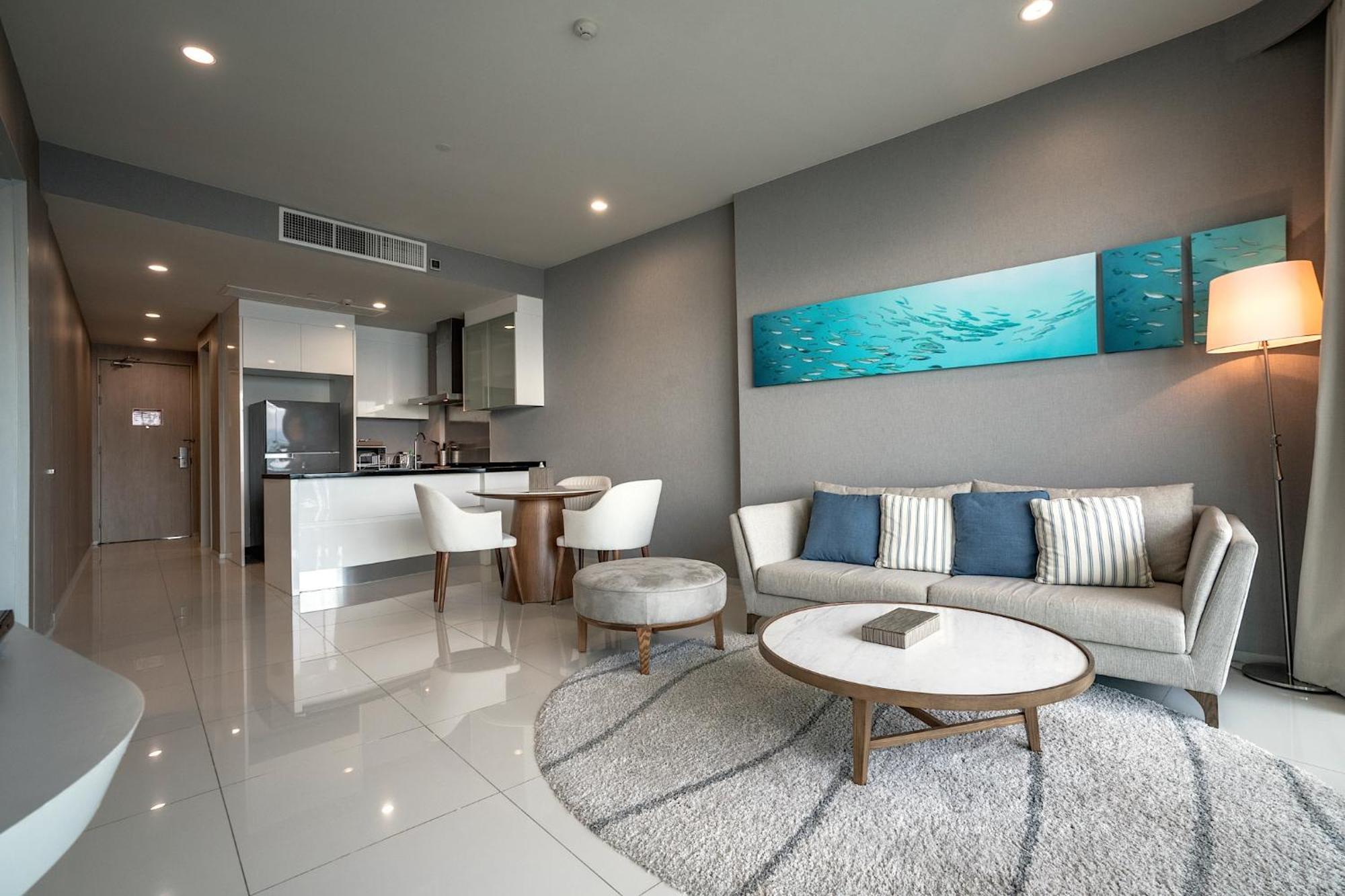 Movenpick Residences Pattaya With Ocean View Na Chom Thian Exterior foto