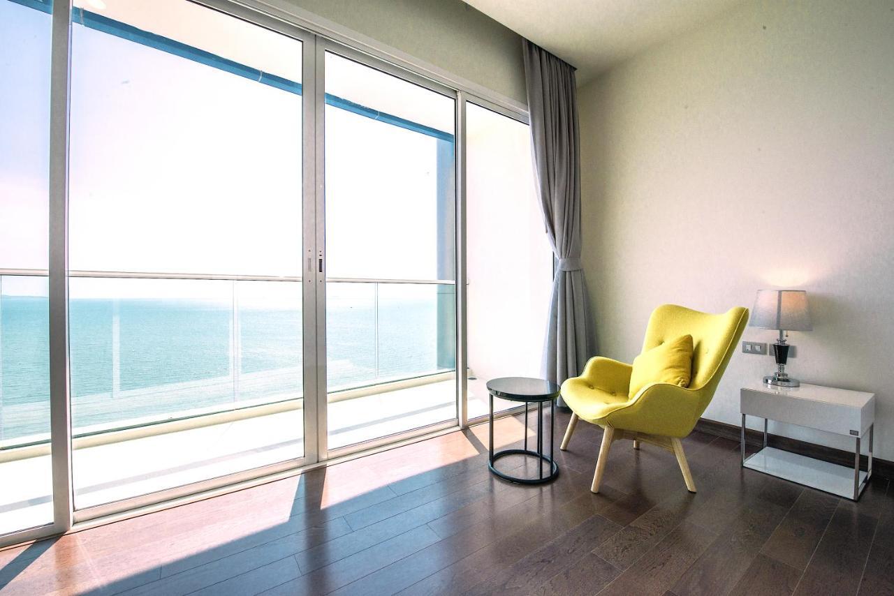 Movenpick Residences Pattaya With Ocean View Na Chom Thian Exterior foto