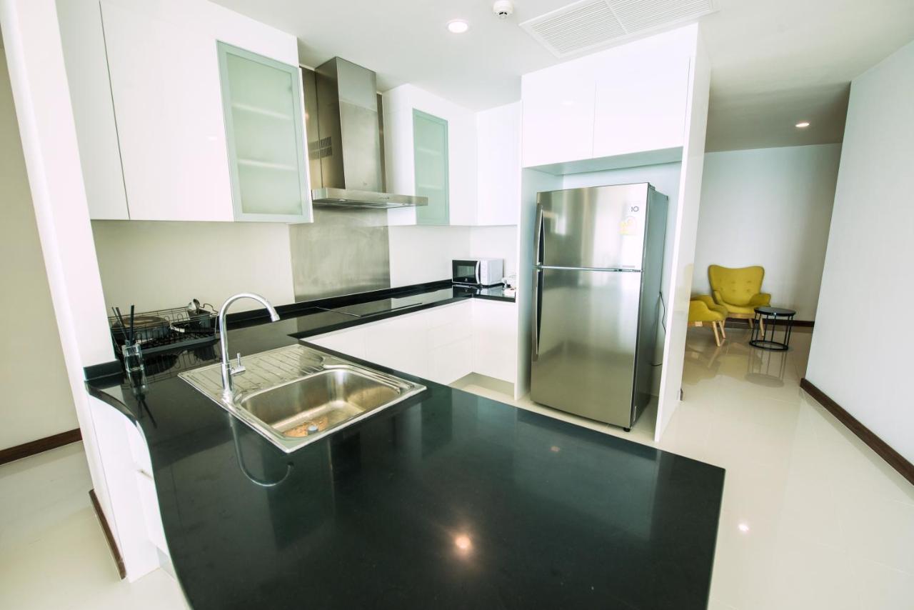 Movenpick Residences Pattaya With Ocean View Na Chom Thian Exterior foto