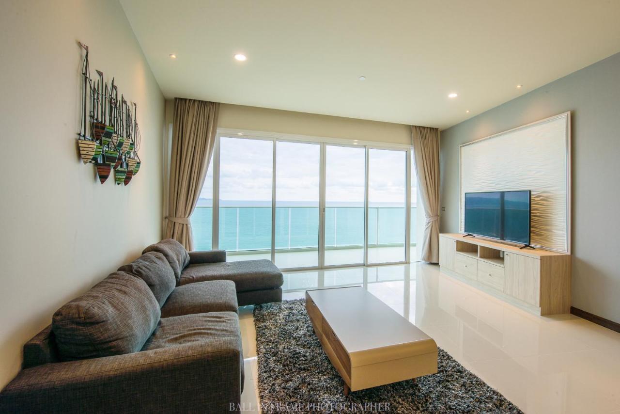 Movenpick Residences Pattaya With Ocean View Na Chom Thian Exterior foto